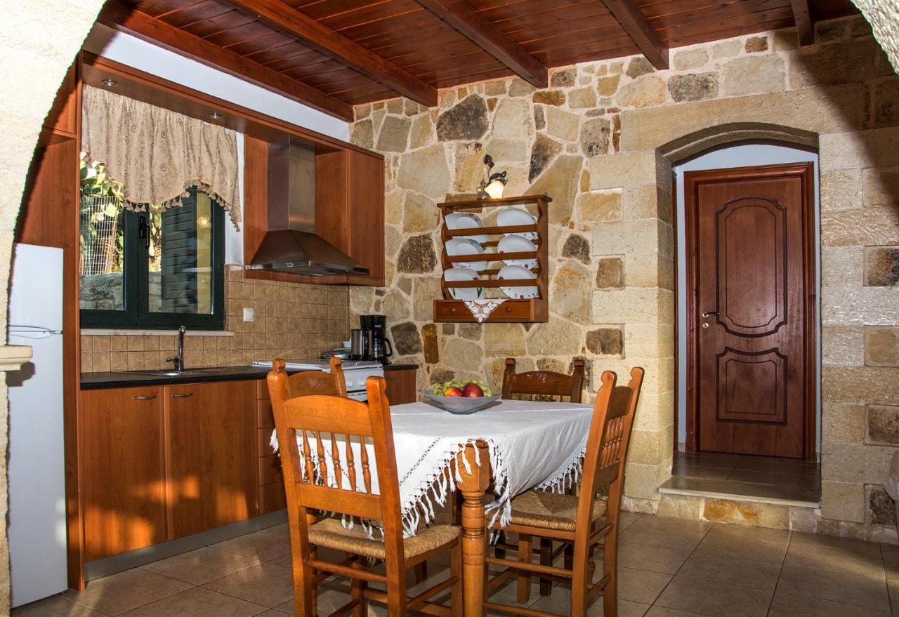 Villa Manos Kalamítsion Amigdhálion Exterior foto